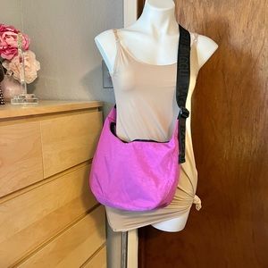 Baggu Medium Nylon Crescent Bag in Extra Pink